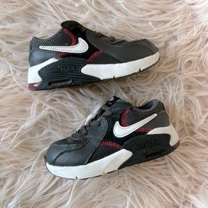 Nike air max toddler shoes size 9